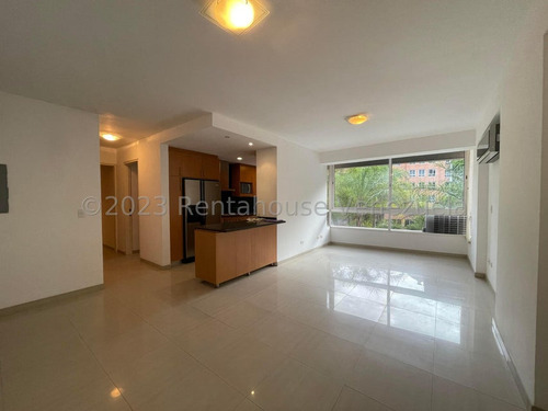 Apartamento En Venta Mls 24-10639 Iv