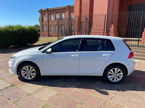 Imagen 7 de 17 de Volkswagen Golf 2015 1.4 Comfortline Tsi Dsg (( Gl Motors ))