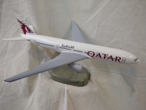 Maqueta Avion De Resina Qatar