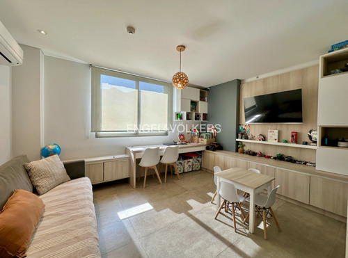 Espectacular Casa En Venta, Las Brisas