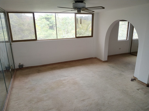 Imagen 11 de 23 de Venta De Casa En La Urb. La Lagunita Country Club, El Hatillo