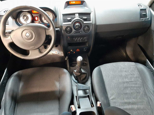 Imagen 9 de 15 de Renault Megane Ii Confort 1.6 2010