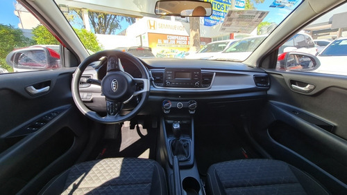 Imagen 11 de 15 de Kia Rio 2020 1.6 L Sedan Mt