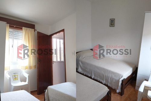 Imagen 4 de 7 de Duplex Sobre Avenida Comercial, Excelente Estado