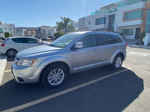 Dodge Journey 2.4 Sxt 7 Pas. At
