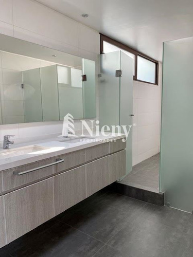 Casa Venta 4 Dor / 5 Baños / Vista / Mayflower