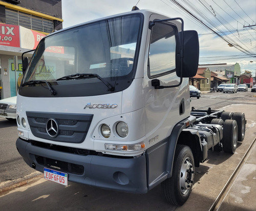Accelo 1016 Trucado - 86.000km Original