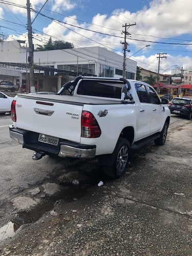 Toyota Hilux Srx 2016 4x4 Automatico