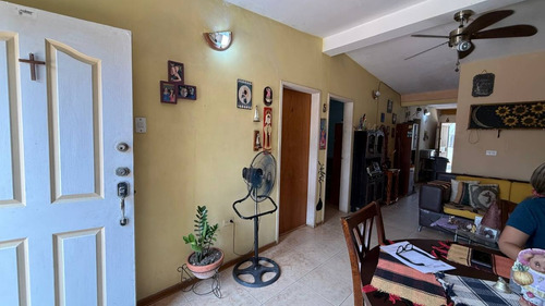 Casa En Venta En Cabudare. Excelente Oportunidad, Tu Asesor De Confianza Lisseth Tua