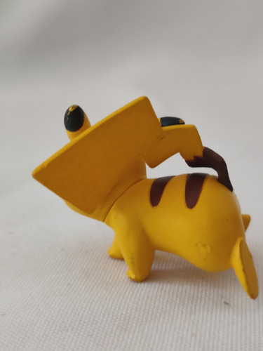 Pikachu Pokemon Tomy 02 (Usado)