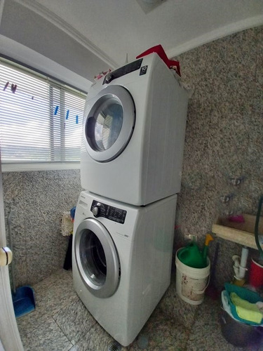 Imagen 16 de 20 de Vendo Apto 395m2 3h+s/3.5b+s/4pe Urb. Miranda 0810