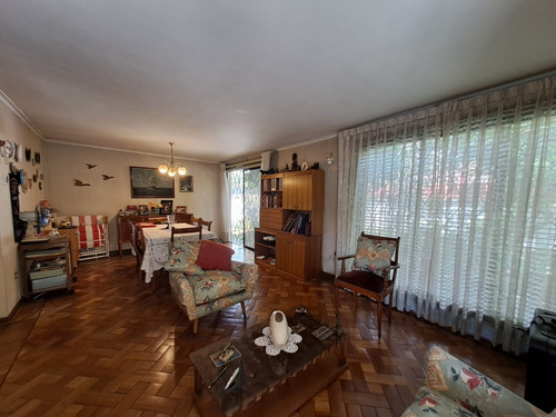 Poeta V Huidobro/e.barrenechea 2 Casas En 525mt2 Comer Resid