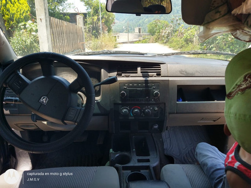 Dodge Dakota Slt Crew Cab 4x2 At