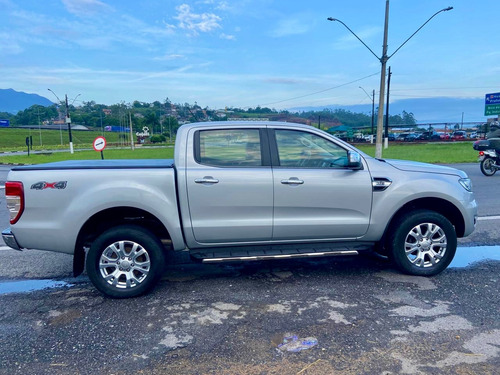 Ford Ranger 3.2 Xlt Cab. Dupla 4x4 Aut. 4p