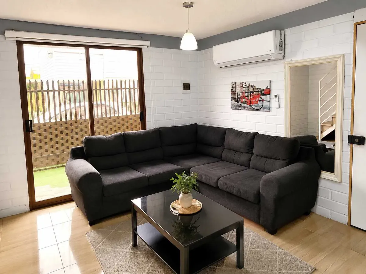 Imagen 3 de 22 de Se Vende Amplia Casa En La Floresta Hualpen (173786)