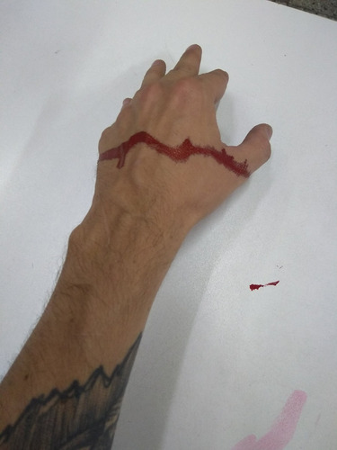Imagen 4 de 10 de Sangre Blood Maquillaje Artificial Fx Muy Real Halloween