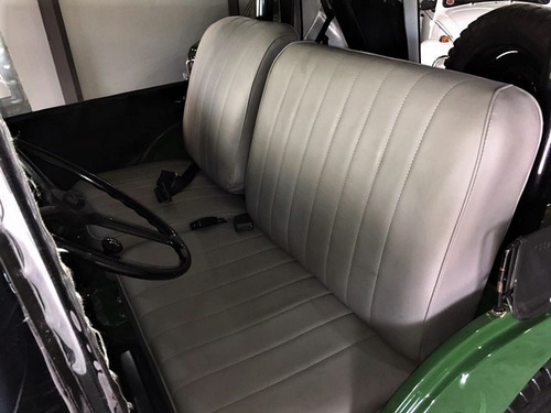 Jeep Willys 1956