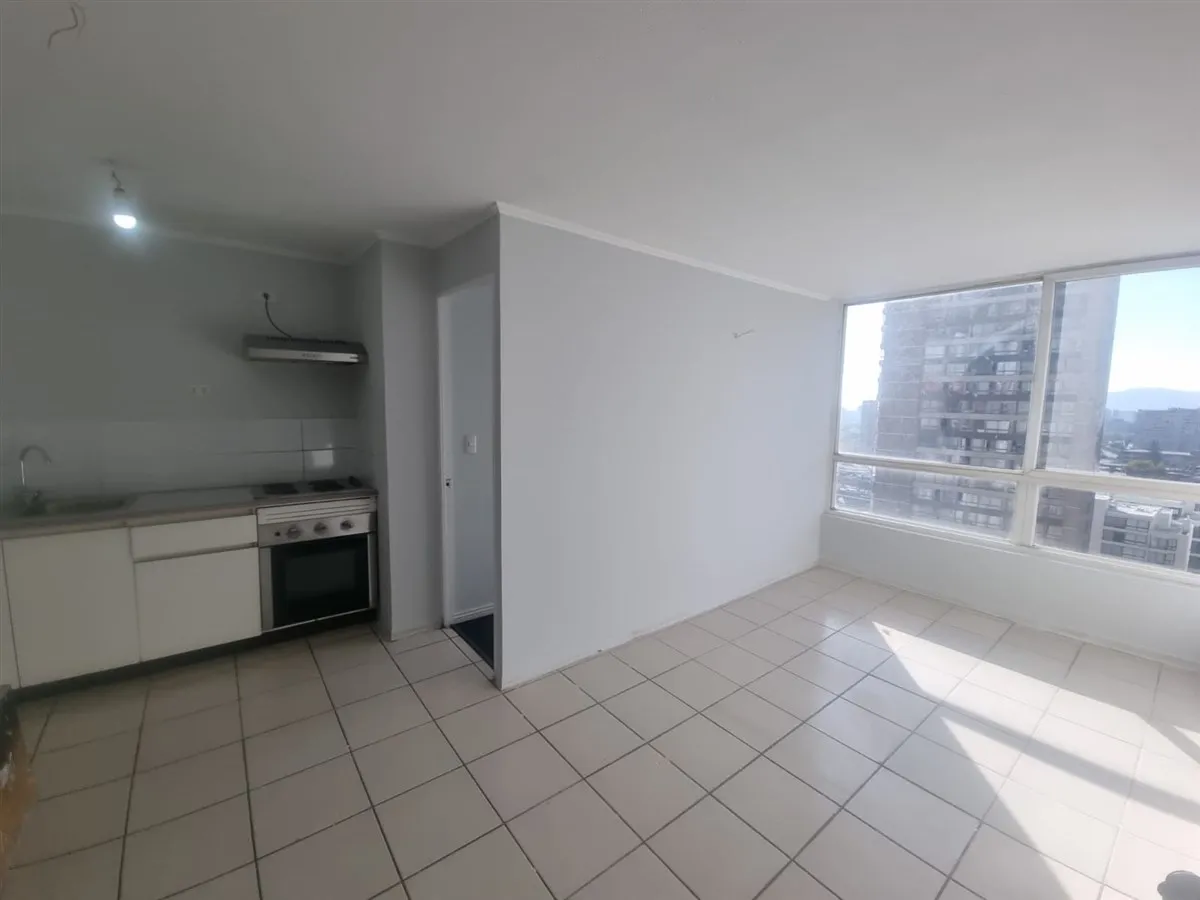 Imagen 2 de 13 de Departamento En Venta De 2 Dorm. En Independencia