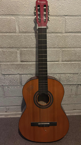 Guitarra Acústica Marca Vizcaya