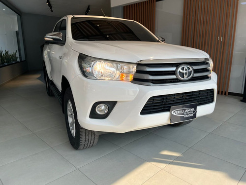 Toyota Hilux 2.4l 4x4