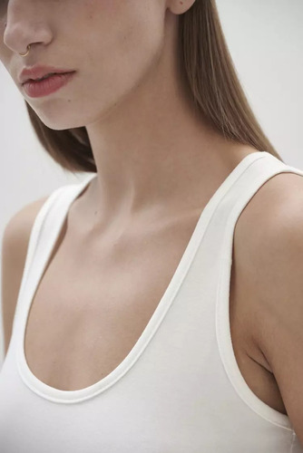 Remera Musculosa Básica New Valencia One Mujer Sweet