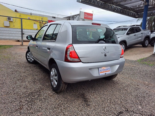 Imagen 4 de 14 de Renault Clio Mio Confort 5p