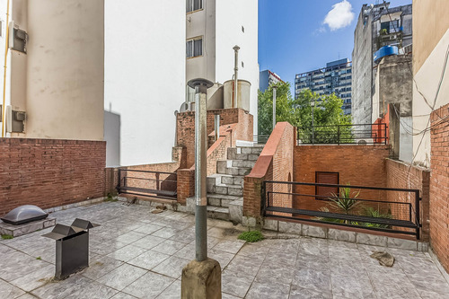 Venta Lote A 2 Cuadras De Av. La Plata Y Av. Rivadavia