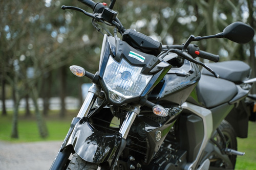 Imagen 3 de 13 de Yamaha Fz Fi 150