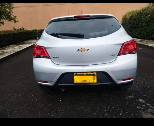 Chevrolet Onix 1.4 Ltz 5 p