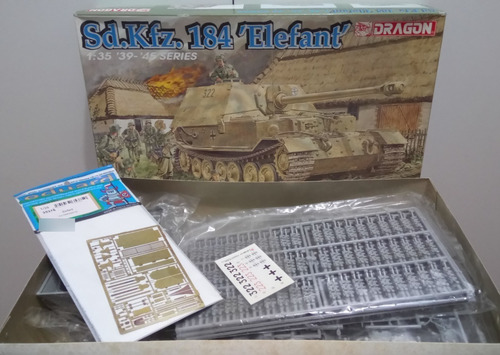 1/35 Sd.kfz. 184 Elefant Caça-tanque Dragon + Detalhe Eduard