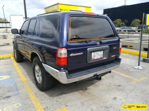 Toyota 4runner Sr5-automática
