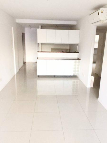 Imagen 4 de 22 de Venta - 3 Ambientes C/ Balcon Y Coch. En Complejo Erre - Belgrano