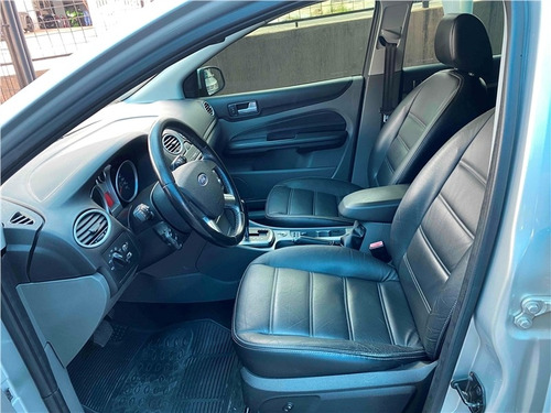 Imagem 7 de 8 de Ford Focus 2.0 Glx 16v Flex 4p Automático