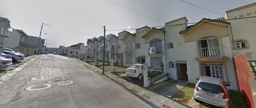 Casa En Venta, En La Calle De Fuente De Platon Col. Las Fuentes Xalapa Veracruz Remate Bancario Jmjc20-92