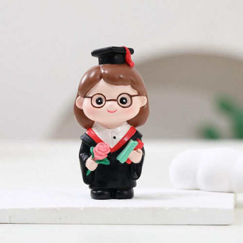 Estatua De La Figura De Graduación Tiny People Modelo