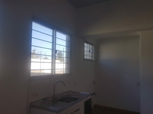 Estrene Alquiler Casa 2 Dormitorios
