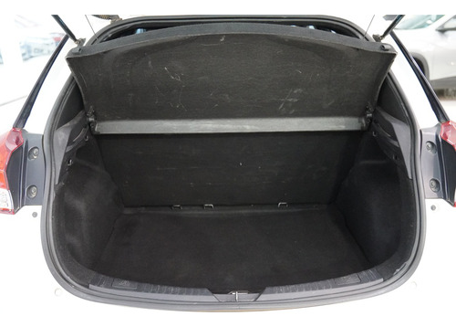 Toyota Yaris 1.3 16V FLEX XL LIVE MULTIDRIVE