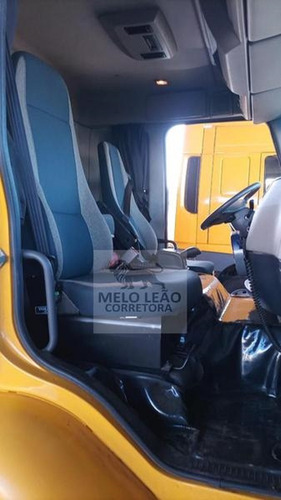 Volvo Vm 270 6x2r Truck 18/19 Baú 10 Metr Ar Gelando 5255645