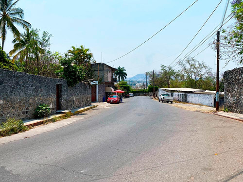 Terreno Escriturado En Venta En El Centro Xochitepec Morelos.