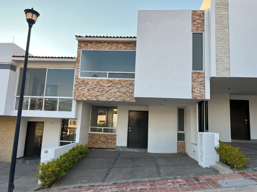 Venta De Casa Nueva En Pedregal De Schoensttat 1