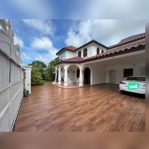 Imagen 1 de 22 de Casa En Venta Punta Cana, Pueblo Bavaro