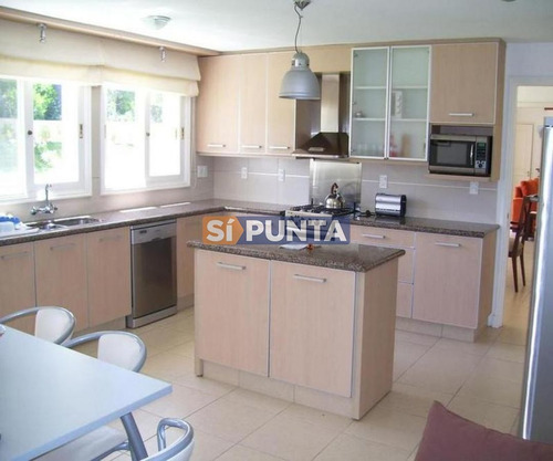 Imagen 6 de 7 de Casa En Alquiler En Punta Del Este