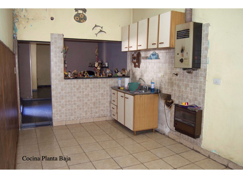 Venta Casa Multi-vivienda (2 Casas De 2 Dorm. + Comercio) Apta Credito