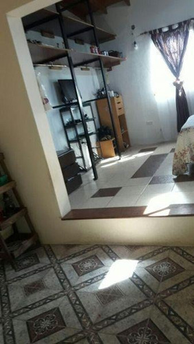 Imagen 8 de 16 de Se Vende Casa De 2 Plantas En Bella Vista