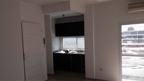 Imagen 3 de 13 de Dueño Vendo 2 Ambientes - Cocina Completa-balcon Parrilla
