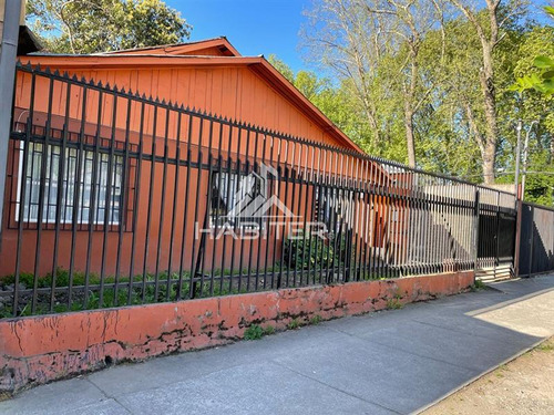 Casa En Arriendo De 4 Dorm. En Curicó