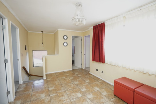 Excelente Casa 4d 2b En Venta - Alto Macul