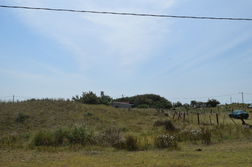 Imagen 5 de 11 de ¡ Aprovecha Esta Oportunidad Única ! Terreno De 631m² En San Clemente Del Tuyú, Con Escritura Y Ubicado A Solo 100 Metros Del Mar. Disfruta De Una Vista Privilegiada Del Mar Desde Tu Propio Terreno.