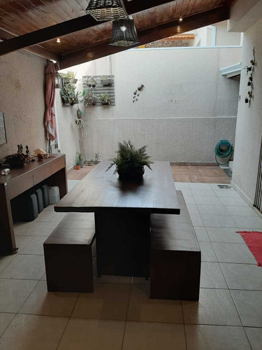 Imagem 23 de 26 de Casa Residencial Em Barueri - Sp - Ca0426_suit