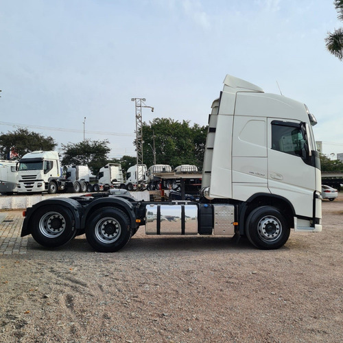 Imagem 8 de 15 de Volvo Fh500 Globetrotter 6x2 Cavalo Trucado 2020 Fh 500
